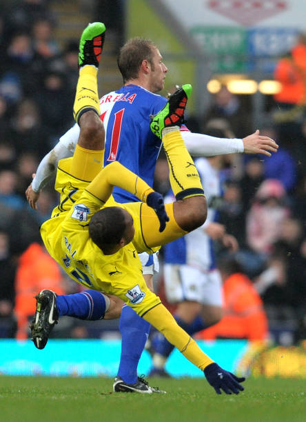 乐部之间的 乐部之间的